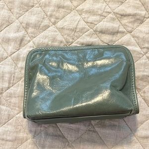HOBO Bottle Green Soft Leather Makeup / Toiletry Travel Case